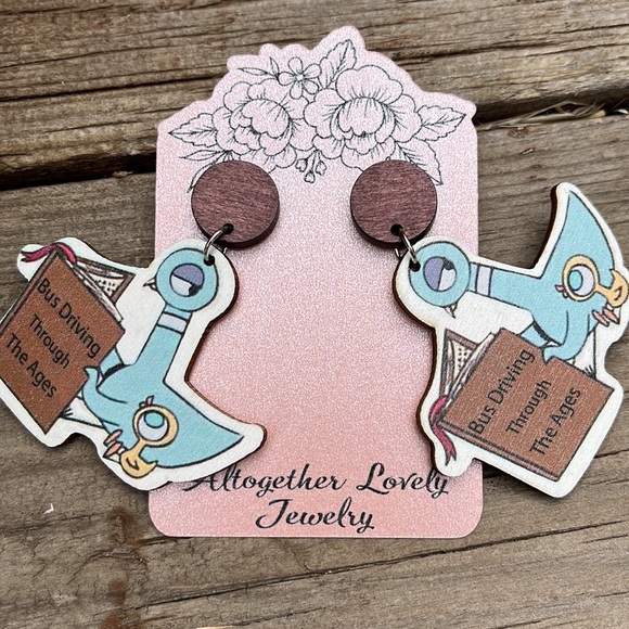 Mo Willems “ Pigeon and Duckling” Book Character Teacher Earrings - Picture 10 of 10